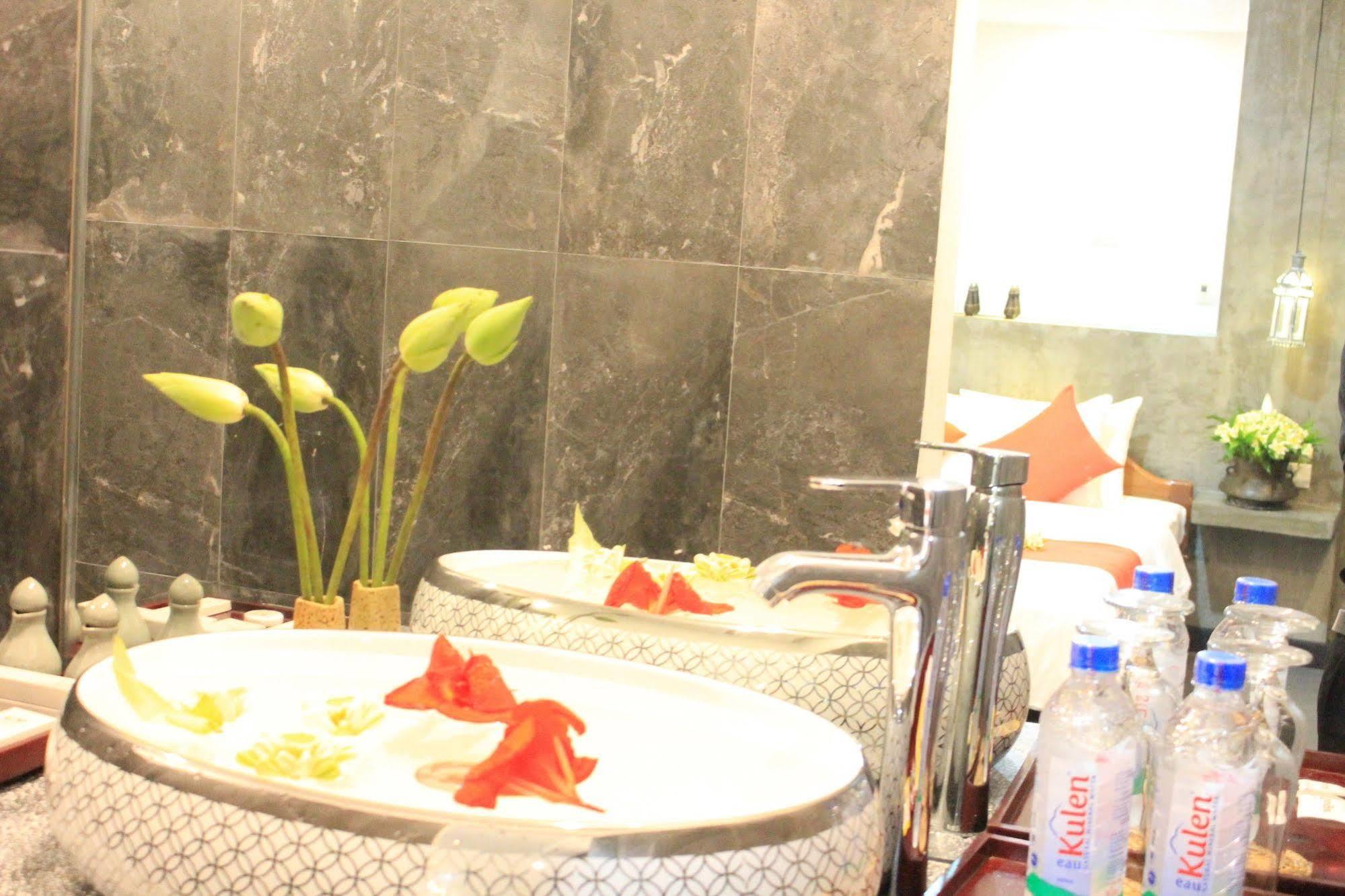 Fancy Boutique Villa Hotel Siem Reap Exterior foto